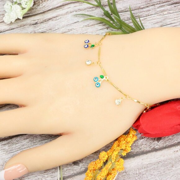 "Trendy Bracelet for Girls & Women – Cute, Adjustable & Gift-Ready | MLCRC1713 - Picture 7 of 10